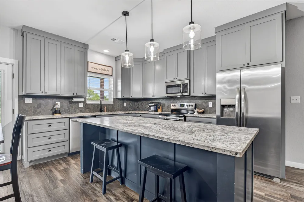 3107 E McKenzie Avenue Pocola, OK 74902