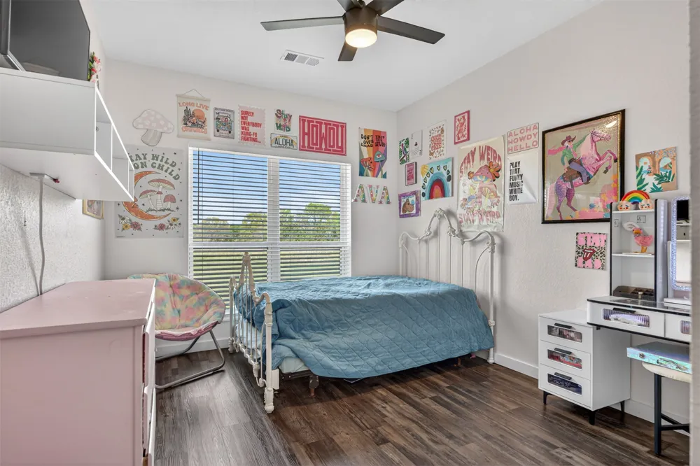 3107 E McKenzie Avenue Pocola, OK 74902