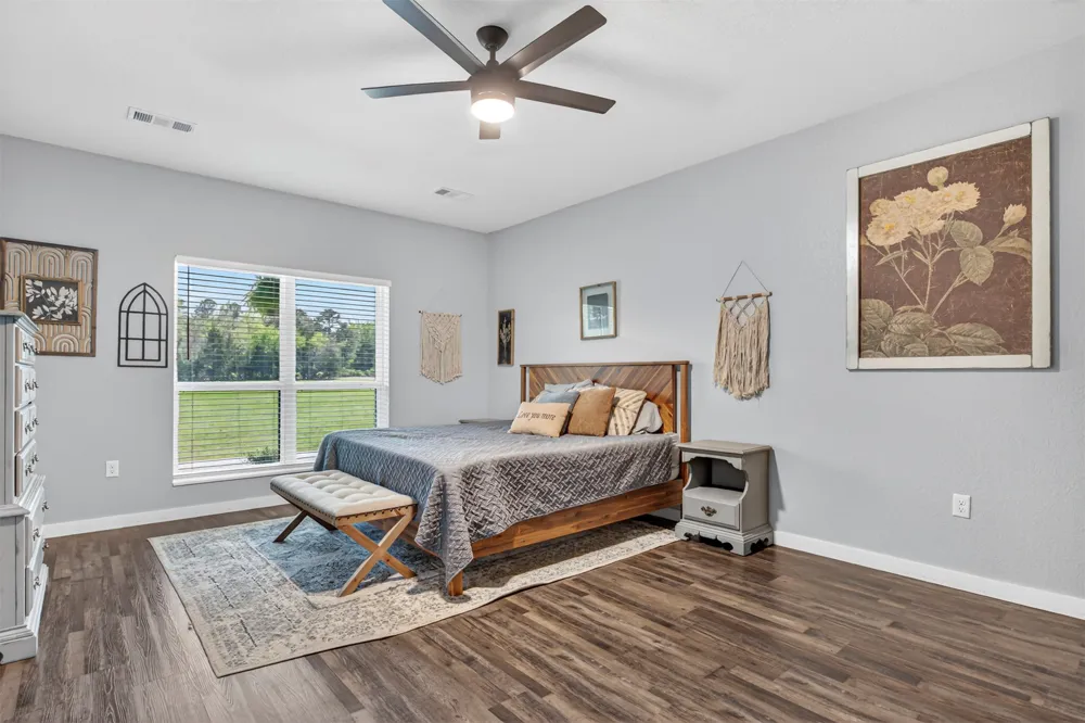 3107 E McKenzie Avenue Pocola, OK 74902