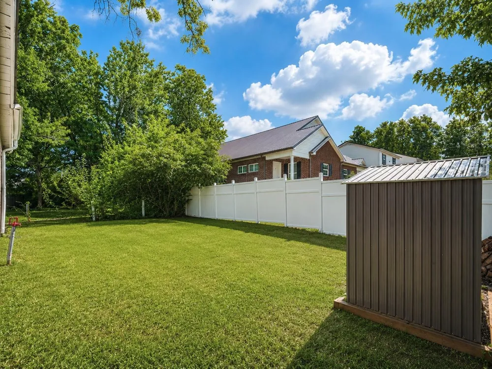 202 15th St E Cookeville, TN 38501