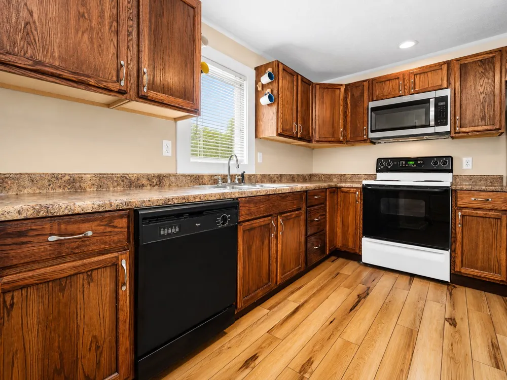202 15th St E Cookeville, TN 38501