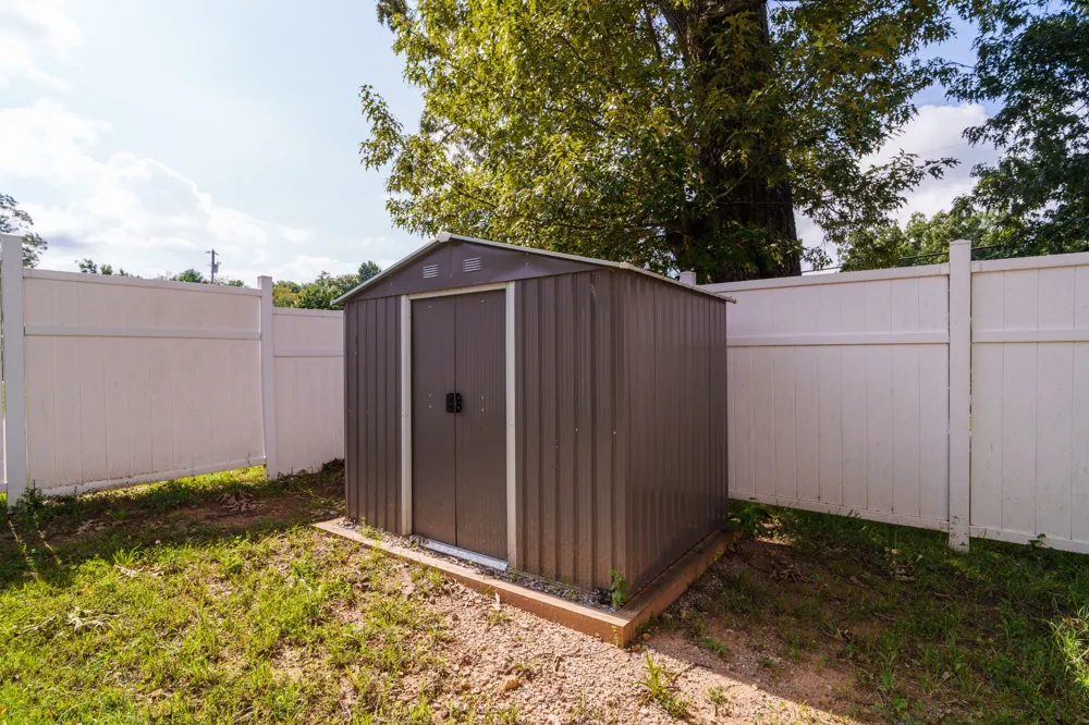 202 15th St E Cookeville, TN 38501