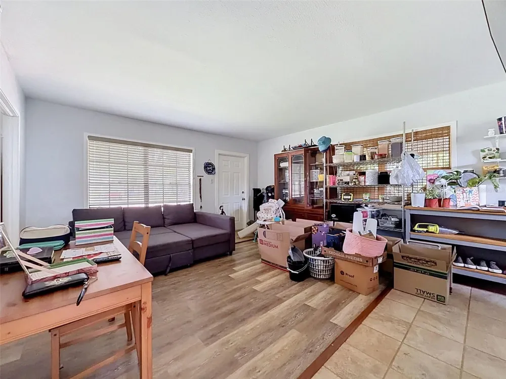 7995 53RD WAY Pinellas Park, FL 33781