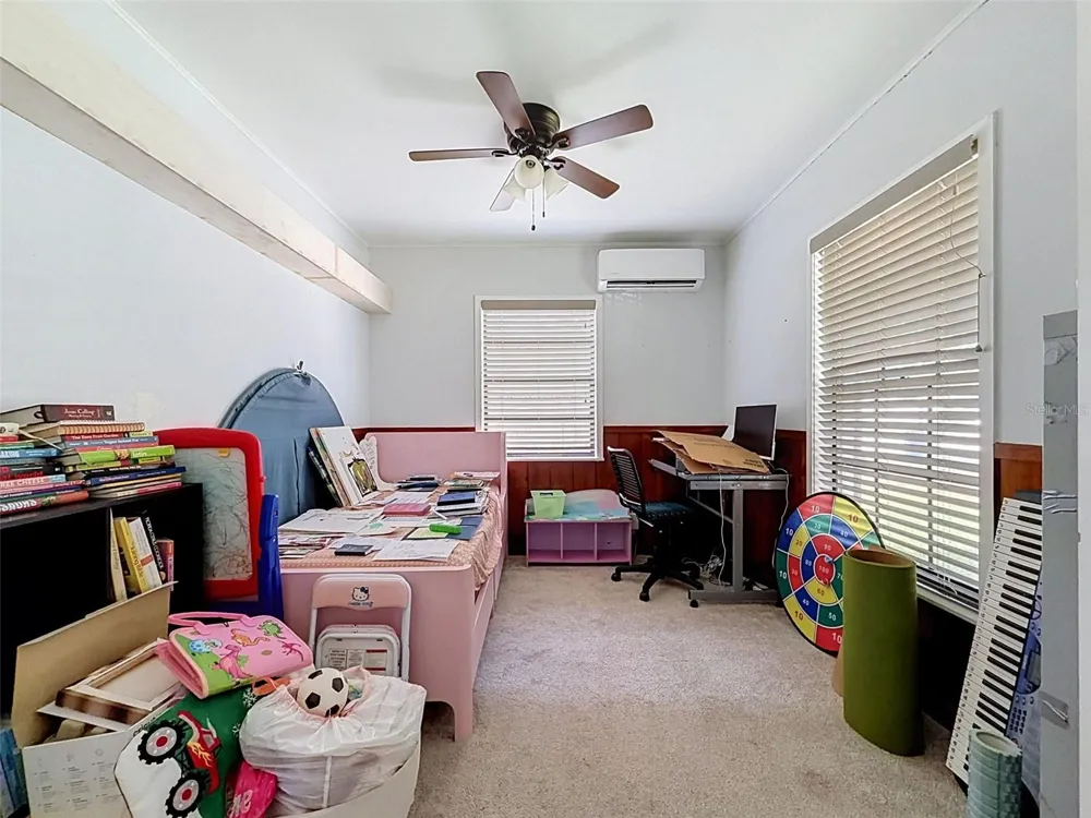 7995 53RD WAY Pinellas Park, FL 33781