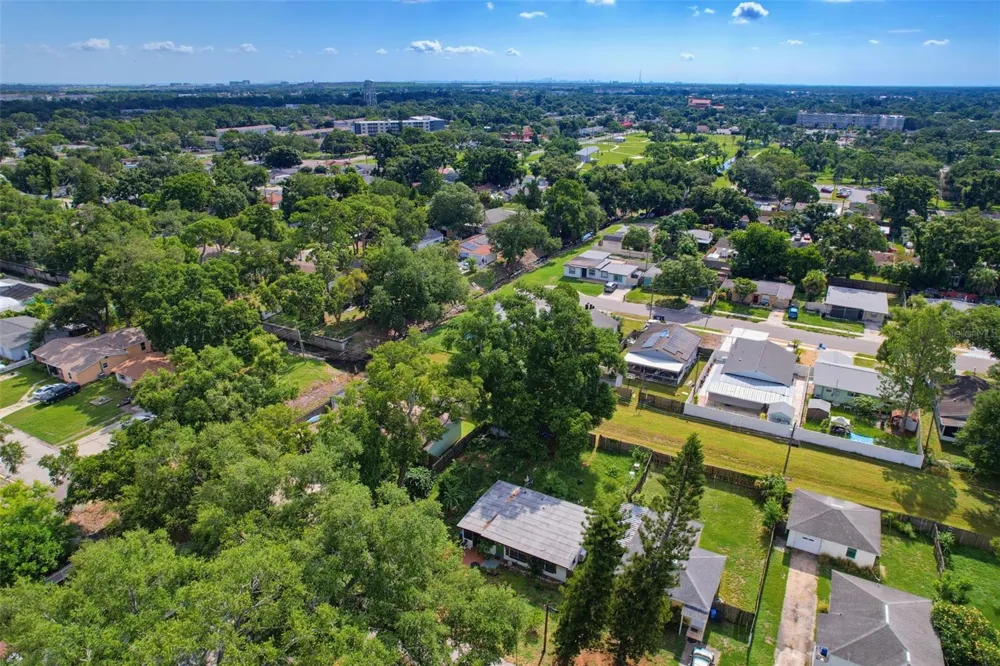 7995 53RD WAY Pinellas Park, FL 33781
