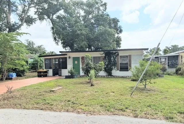 7995 53RD WAY Pinellas Park, FL 33781