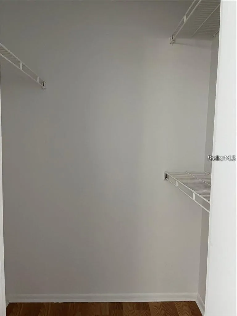 246 AFTON SQUARE #105 Altamonte Springs, FL 32714