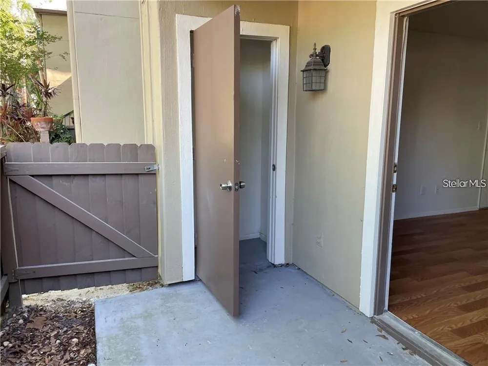 246 AFTON SQUARE #105 Altamonte Springs, FL 32714