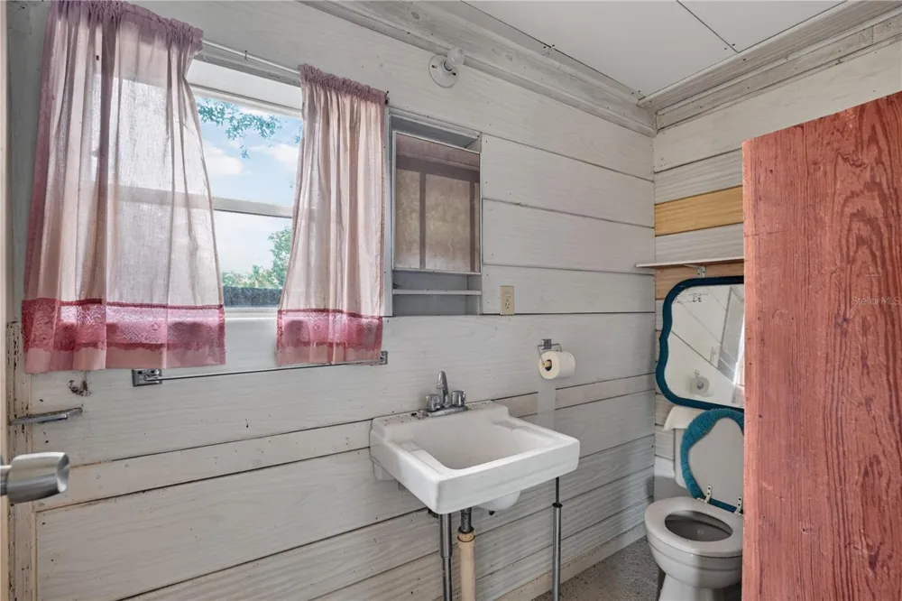 5514 SE HAMES ROAD Belleview, FL 34420