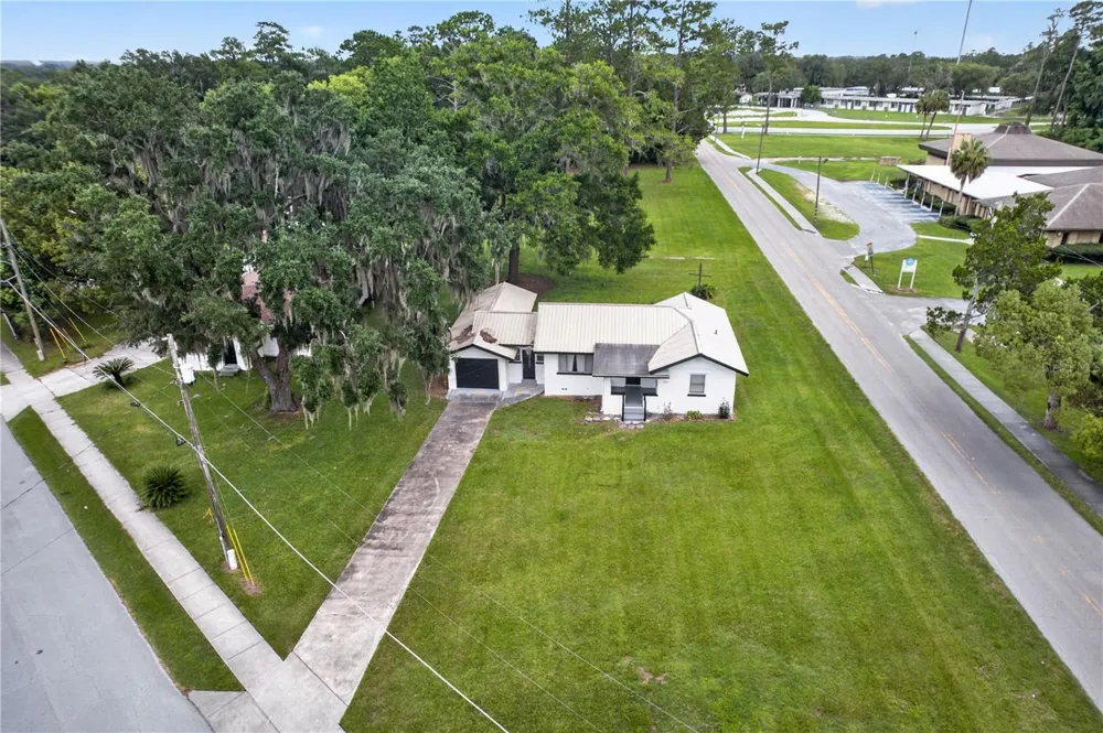 5514 SE HAMES ROAD Belleview, FL 34420