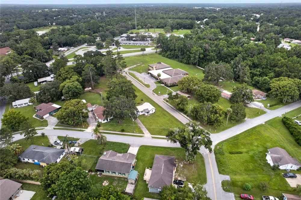 5514 SE HAMES ROAD Belleview, FL 34420