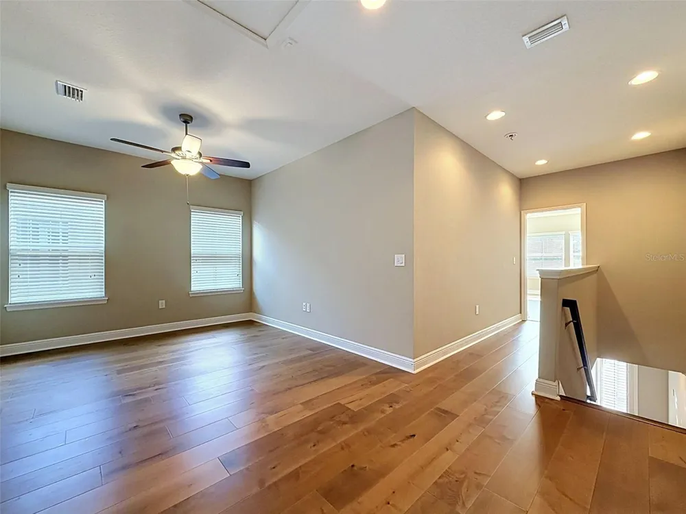 112 S BUNGALOW PARK AVENUE #1 Tampa, FL 33609