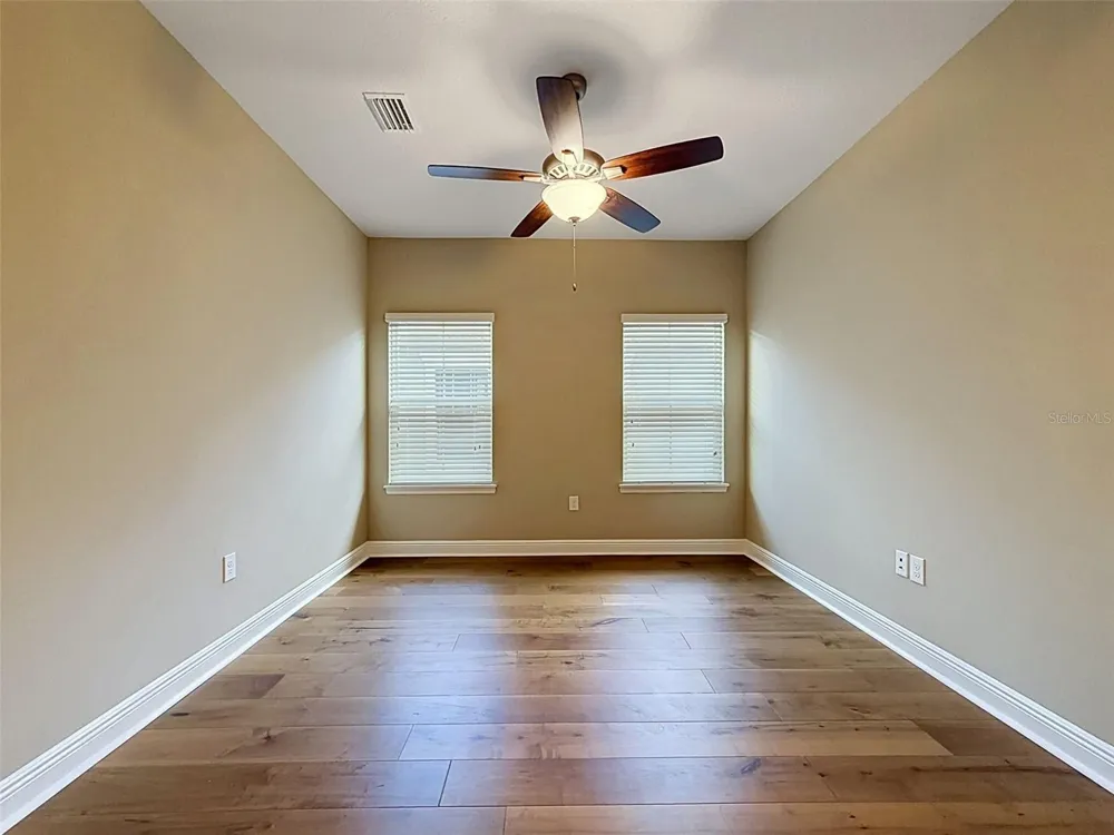 112 S BUNGALOW PARK AVENUE #1 Tampa, FL 33609