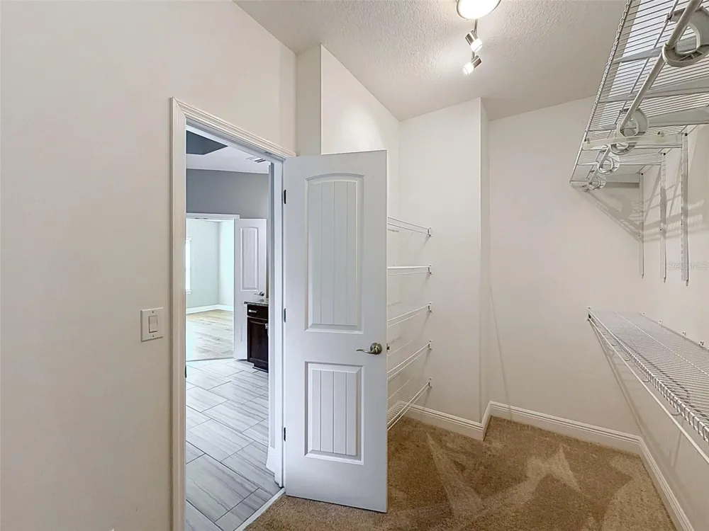 112 S BUNGALOW PARK AVENUE #1 Tampa, FL 33609
