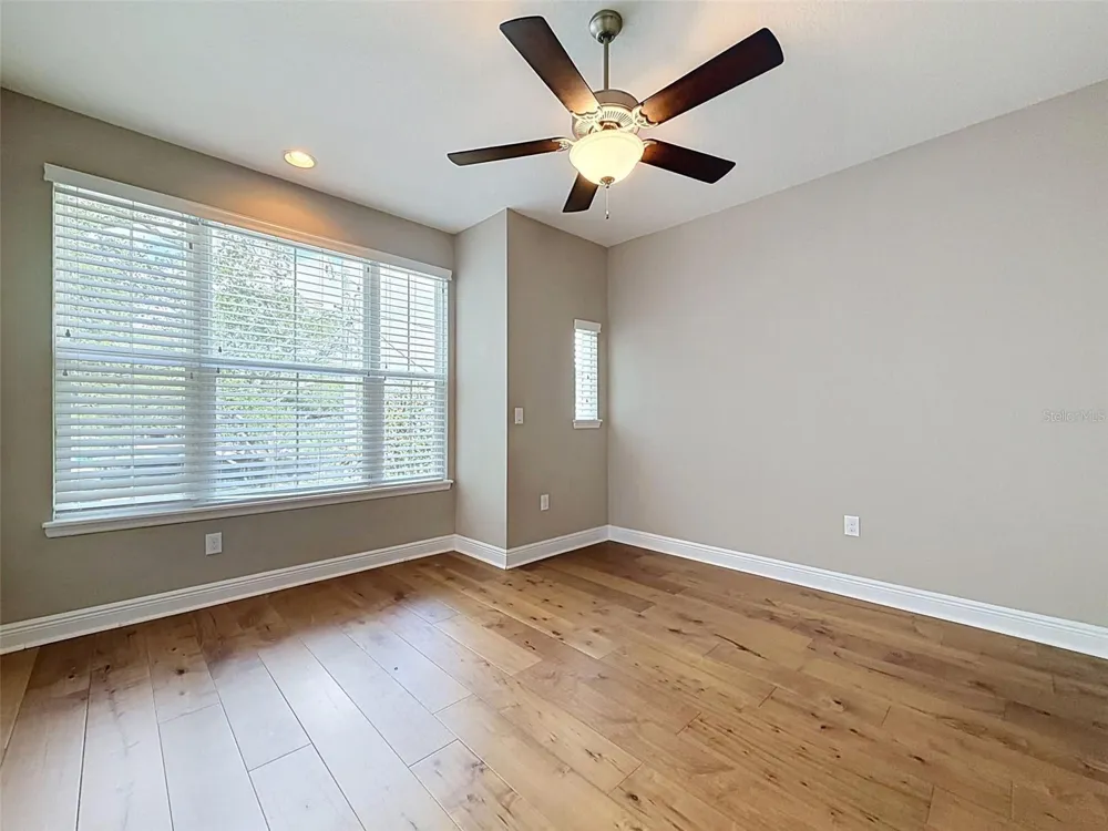 112 S BUNGALOW PARK AVENUE #1 Tampa, FL 33609