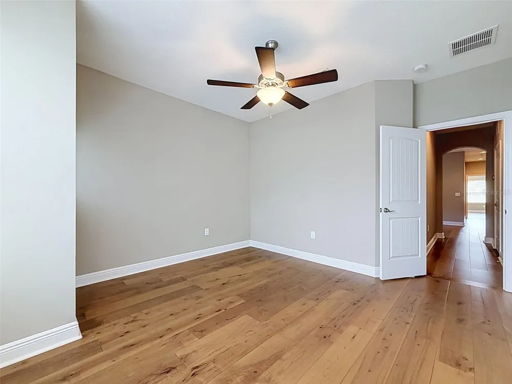 112 S BUNGALOW PARK AVENUE #1 Tampa, FL 33609