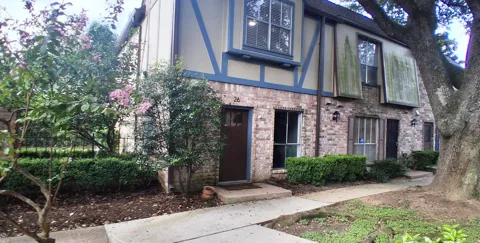 14703 Barryknoll Lane #26