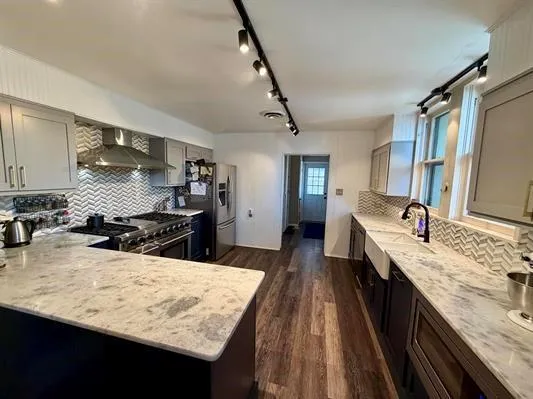 233 7th Street Beaumont, TX 77702