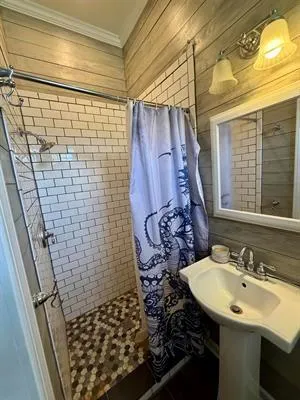 233 7th Street Beaumont, TX 77702