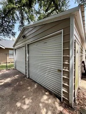 233 7th Street Beaumont, TX 77702