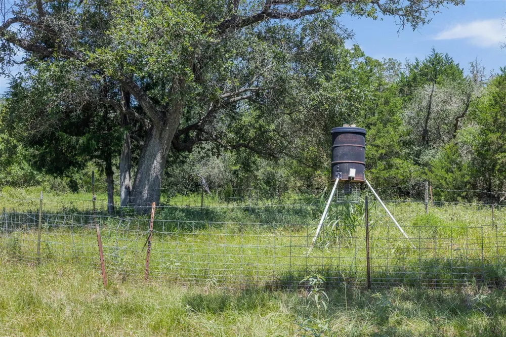 1219 Hattermann Lane Weimar, TX 78962