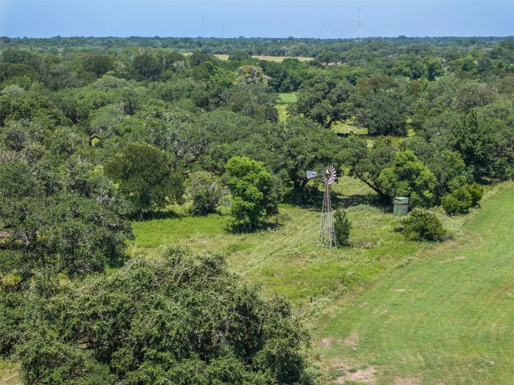 1219 Hattermann Lane Weimar, TX 78962