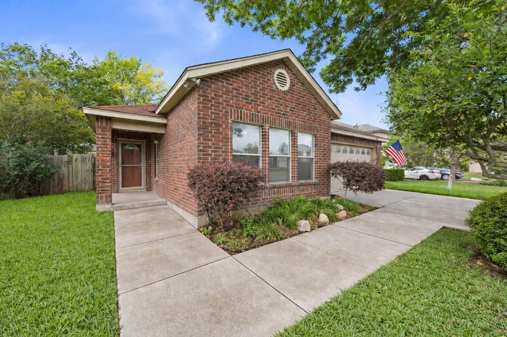 331 Stone Point New Braunfels, TX 78130