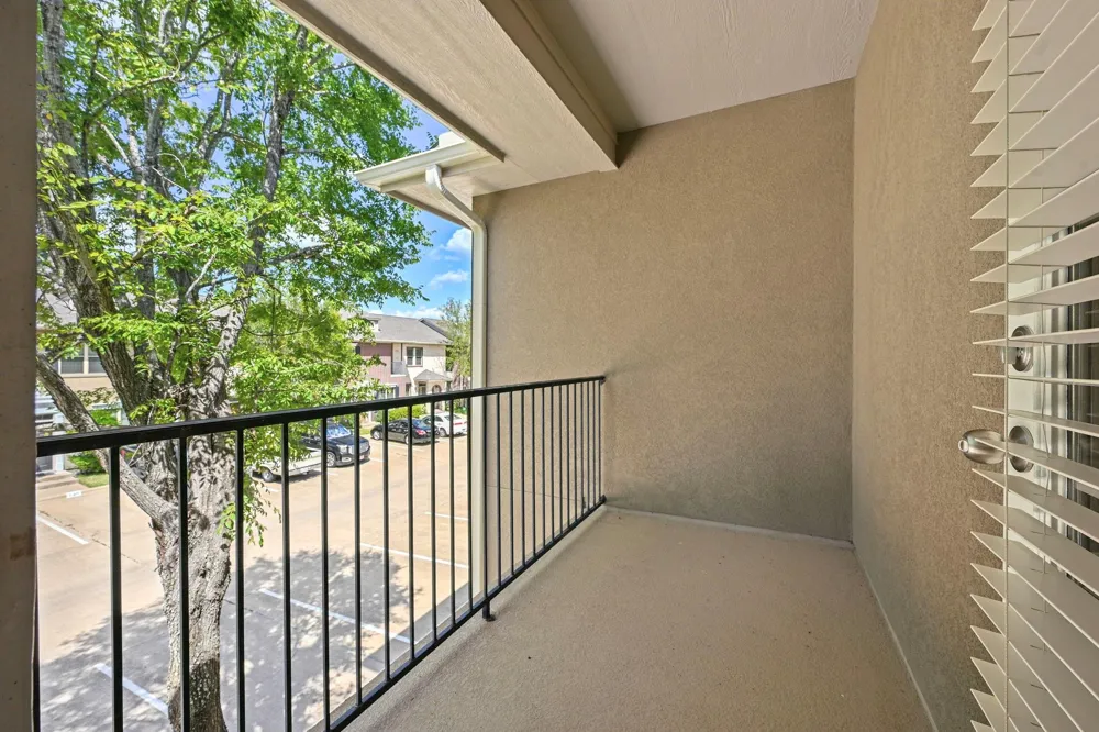 114 Forest Drive College Station, TX 77840