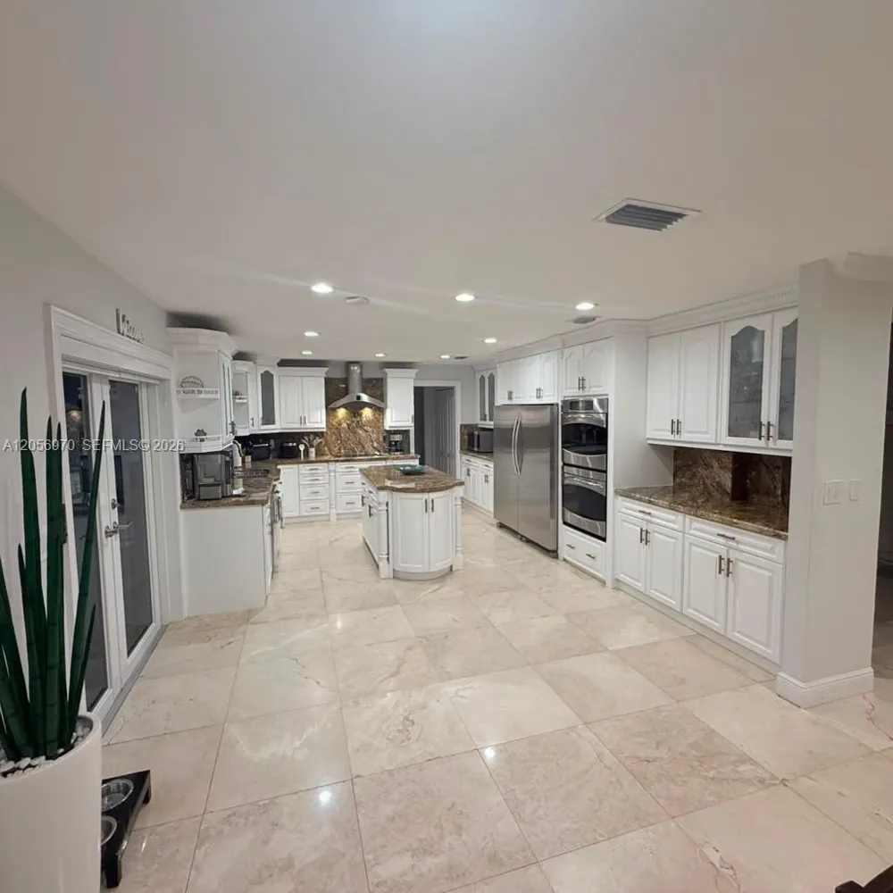 12040 SW 43rd St #12040 Miami, FL 33175
