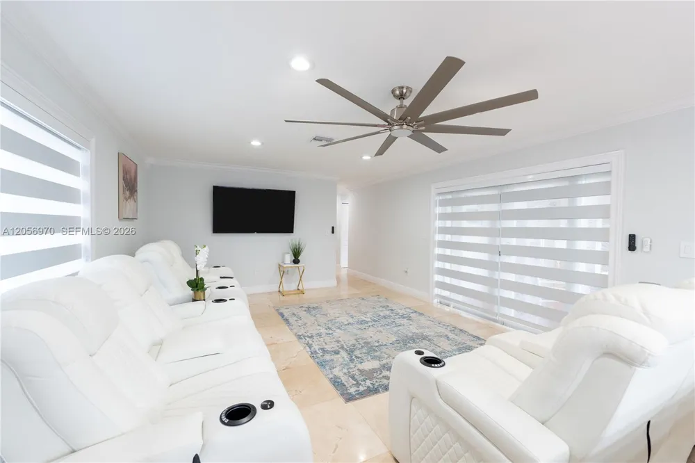 12040 SW 43rd St #12040 Miami, FL 33175