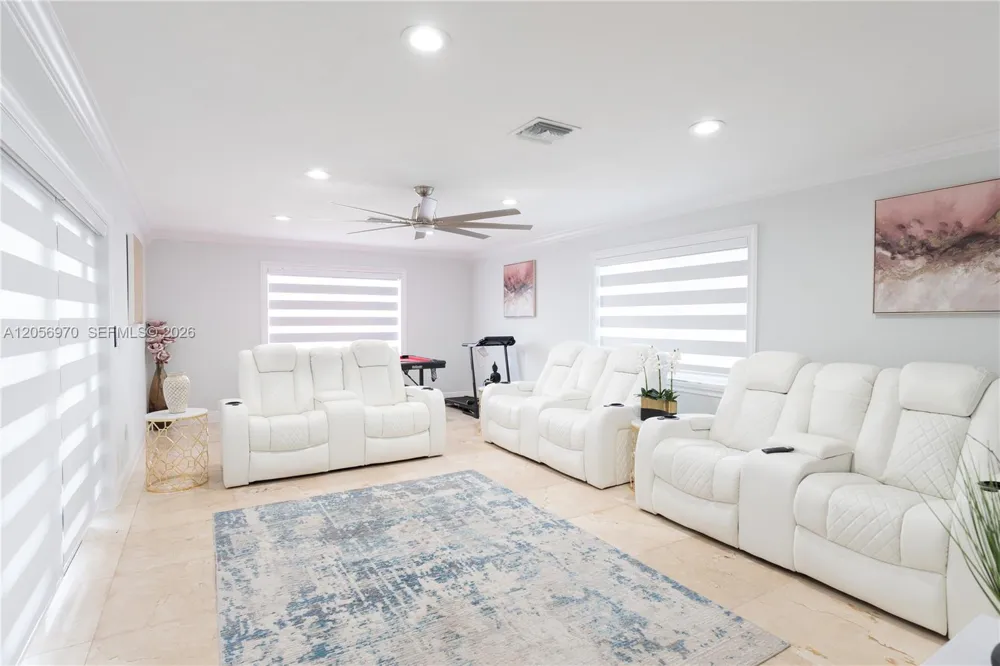 12040 SW 43rd St #12040 Miami, FL 33175