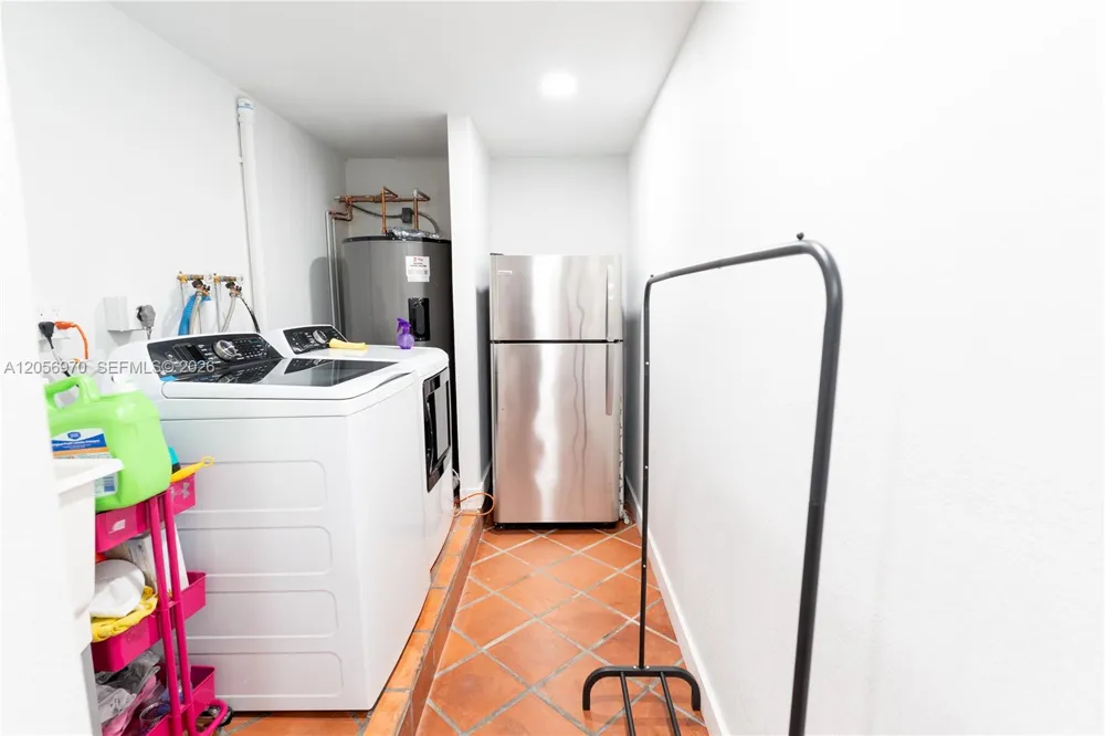 12040 SW 43rd St #12040 Miami, FL 33175