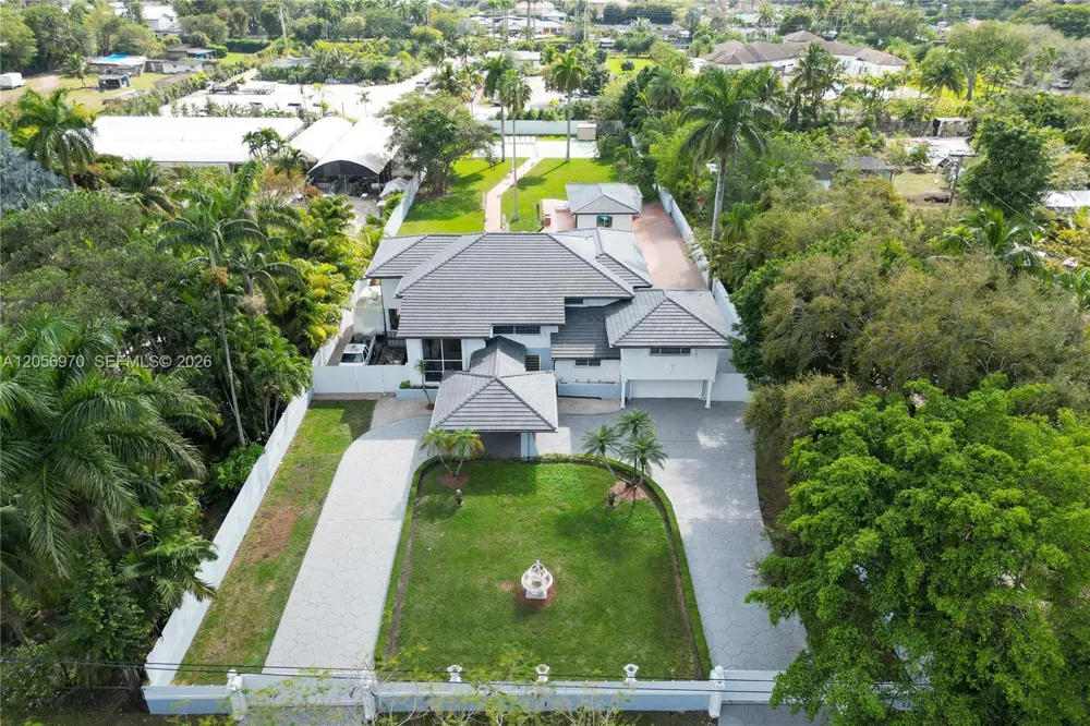 12040 SW 43rd St #12040 Miami, FL 33175