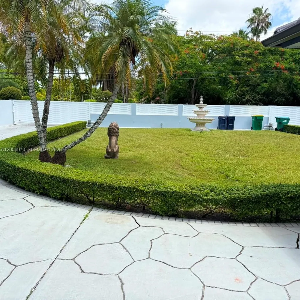 12040 SW 43rd St #12040 Miami, FL 33175