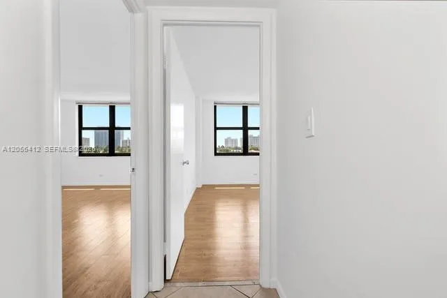 10101 E Bay Harbor Dr #504 Bay Harbor Islands, FL 33154