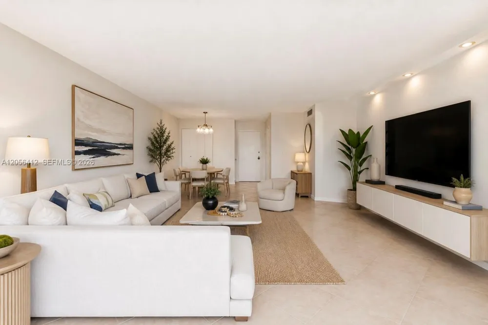 10101 E Bay Harbor Dr #504 Bay Harbor Islands, FL 33154