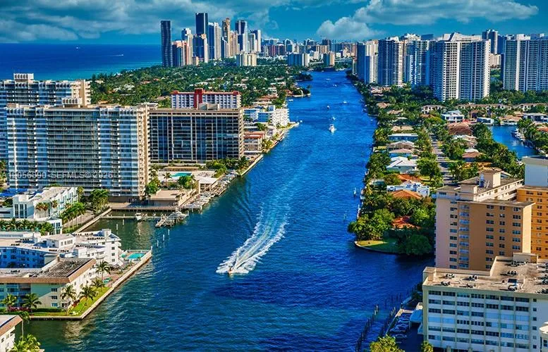 800 Parkview Dr #410 Hallandale Beach, FL 33009