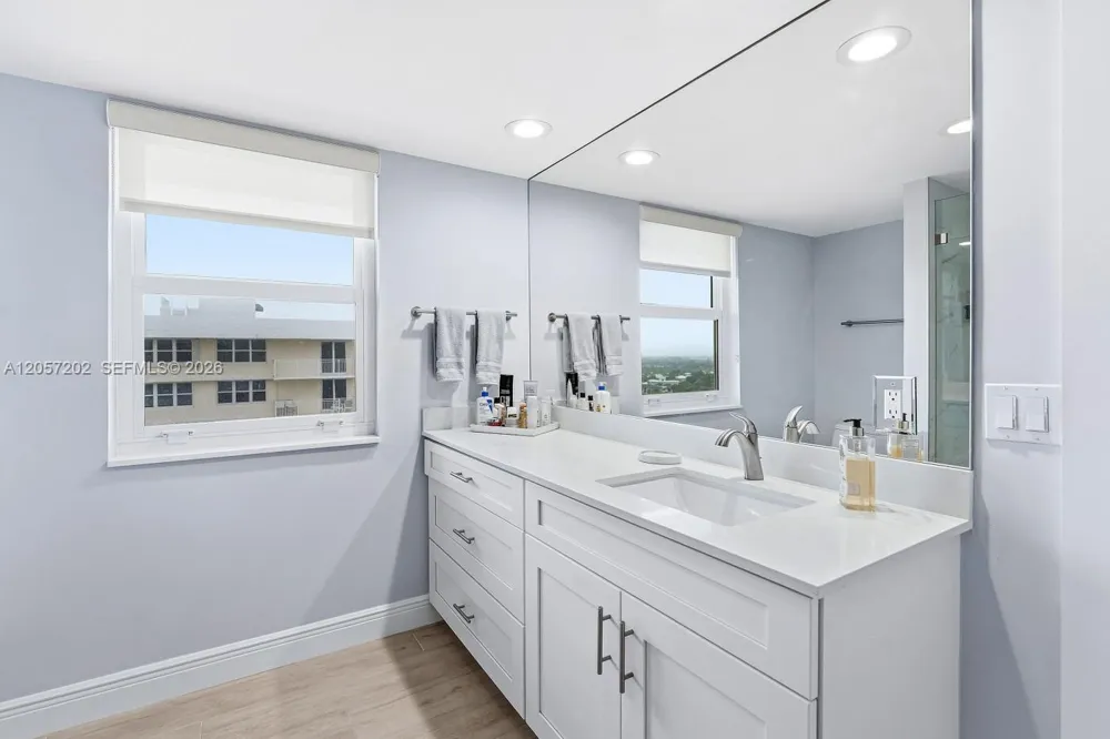 500 Ocean Dr #E-12A Juno Beach, FL 33408