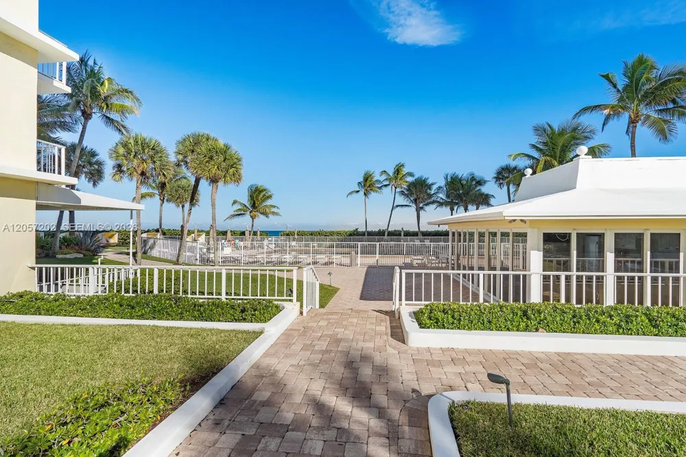 500 Ocean Dr #E-12A Juno Beach, FL 33408