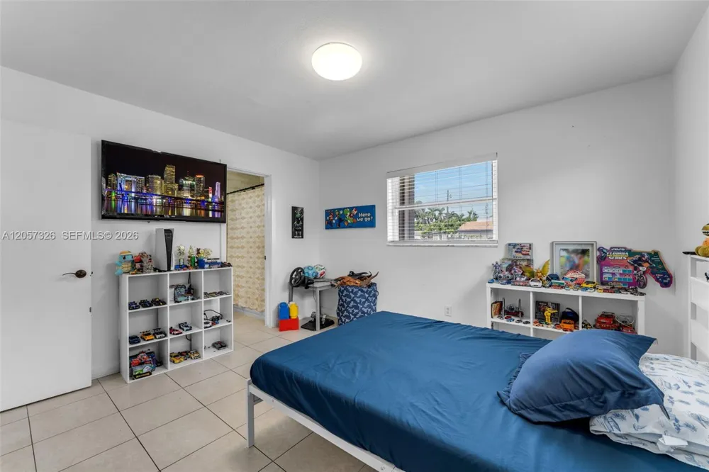 23170 SW 155th Ave Miami, FL 33170