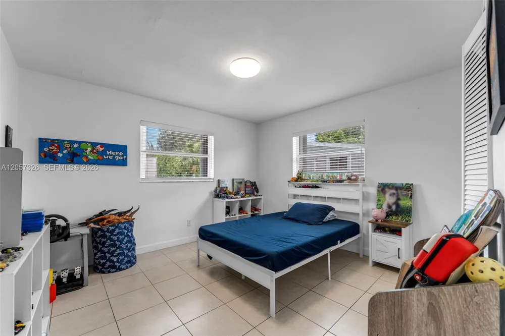 23170 SW 155th Ave Miami, FL 33170