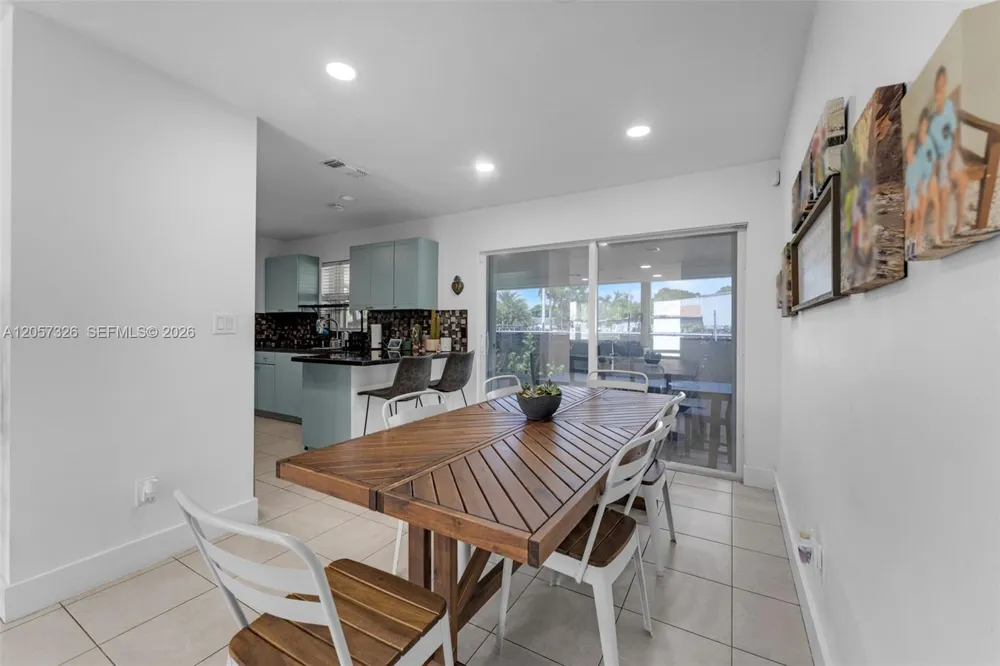 23170 SW 155th Ave Miami, FL 33170