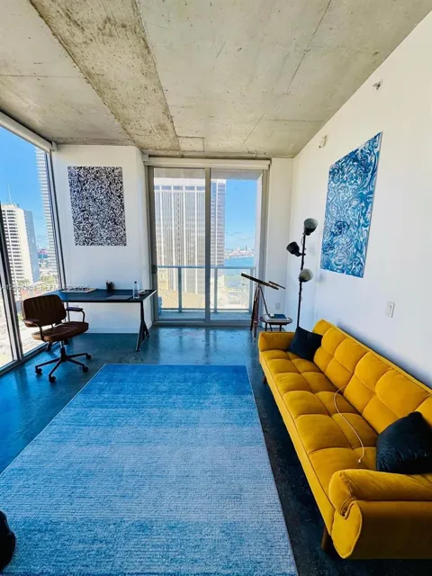 151 SE 1st St #2102