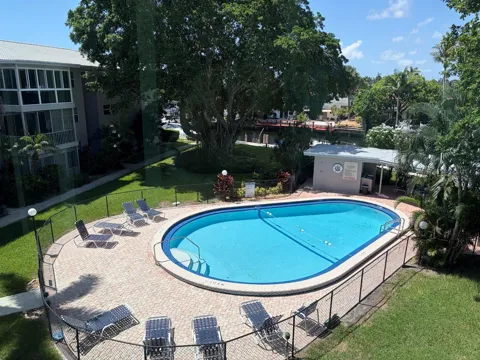 1200 SW 12TH STREET SW #304