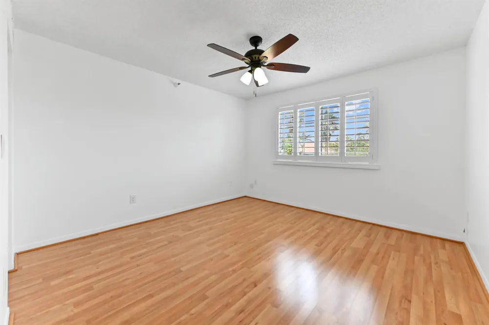 140 Yacht Club Way #307 Hypoluxo, FL 33462