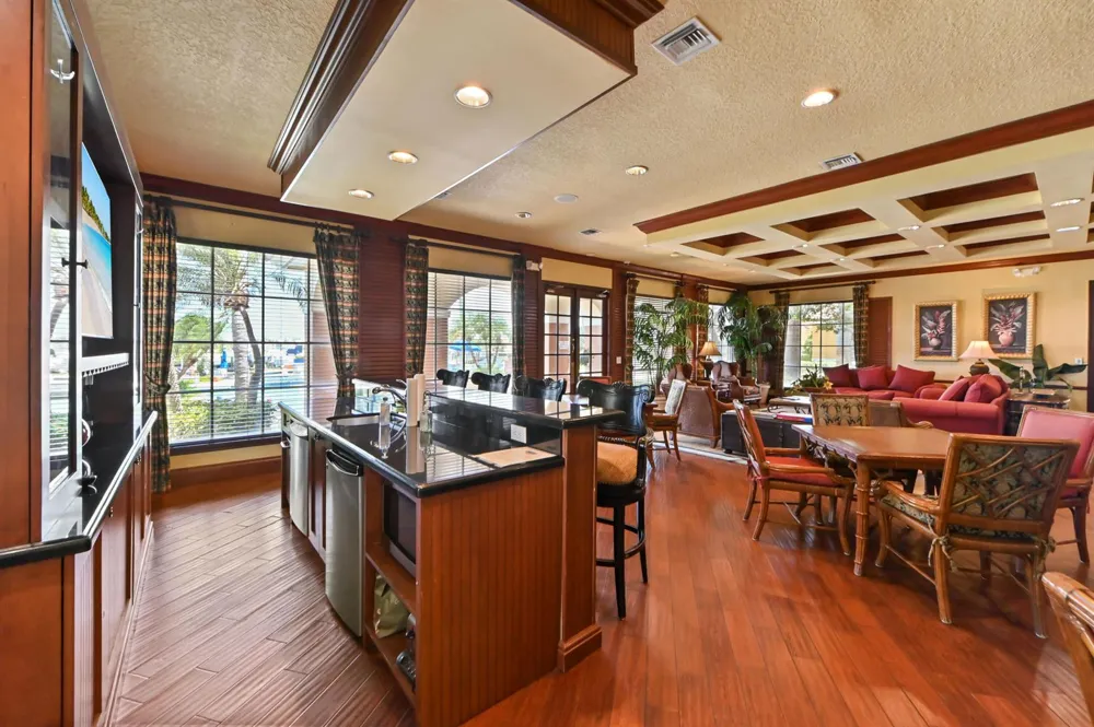 140 Yacht Club Way #307 Hypoluxo, FL 33462