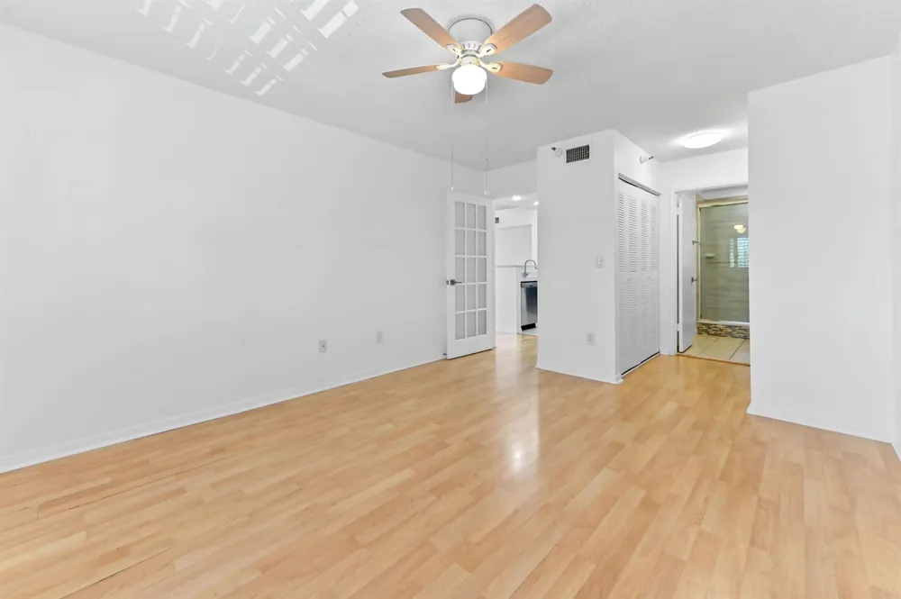140 Yacht Club Way #307 Hypoluxo, FL 33462