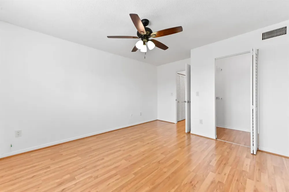 140 Yacht Club Way #307 Hypoluxo, FL 33462