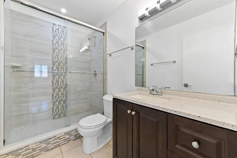 140 Yacht Club Way #307 Hypoluxo, FL 33462