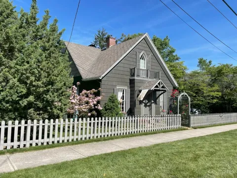 221 South Street
